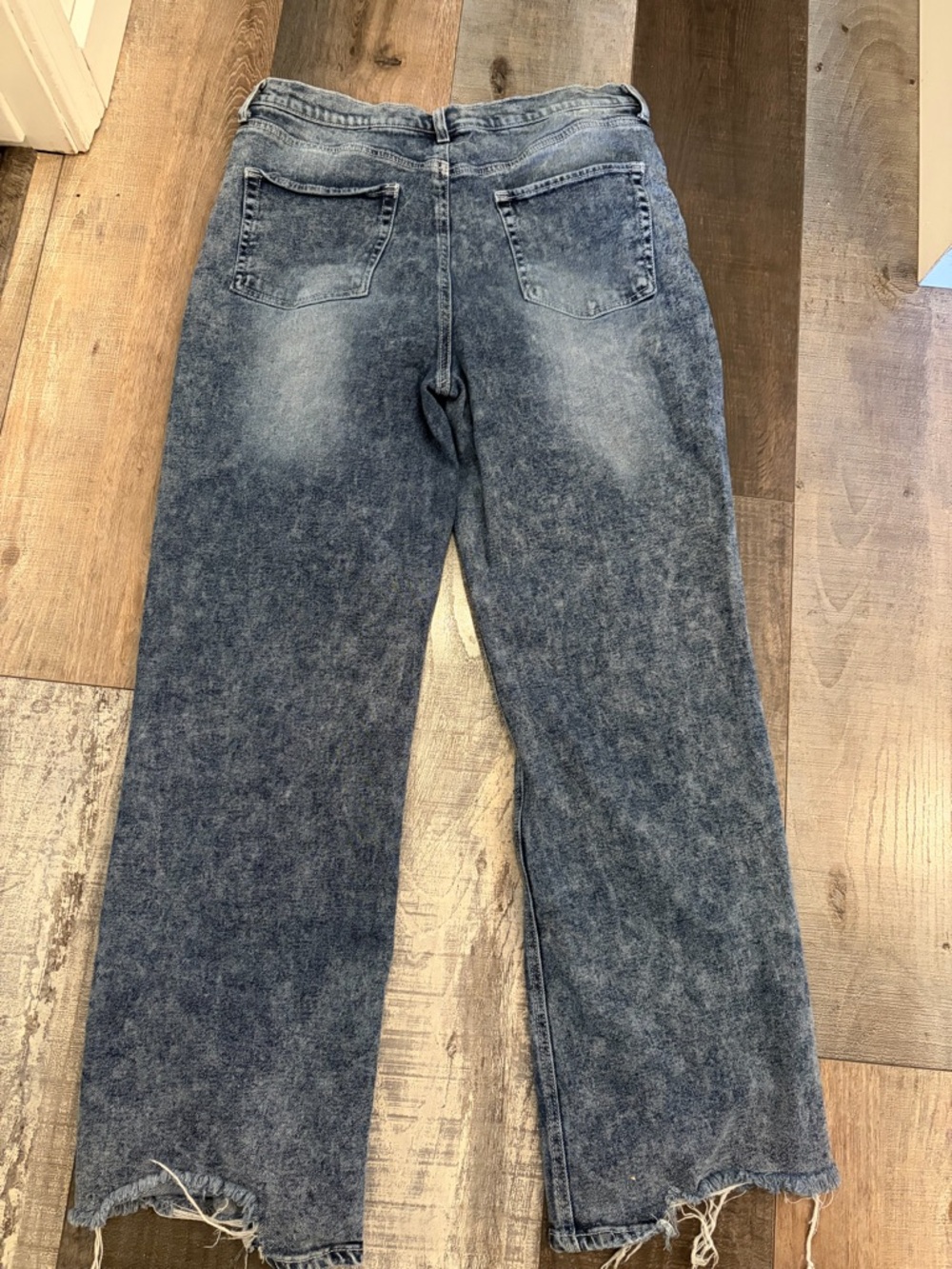 SO High-Rise Patchwork Acid-Wash Jeans - Blue with Multicolor Patches - Picture 9 of 9